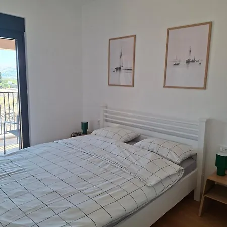 Appartement Brand New 1br With Private Garage *